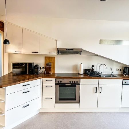 Loft-Wohnung Im Herzen Von Prien - 100M2 - Smarttv ภายนอก รูปภาพ