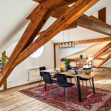 Loft-Wohnung Im Herzen Von Prien - 100M2 - Smarttv ภายนอก รูปภาพ