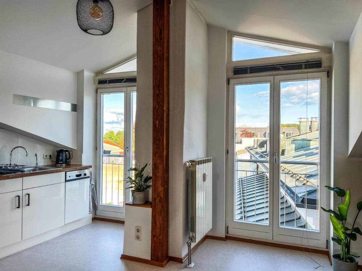 Loft-Wohnung Im Herzen Von Prien - 100M2 - Smarttv ภายนอก รูปภาพ