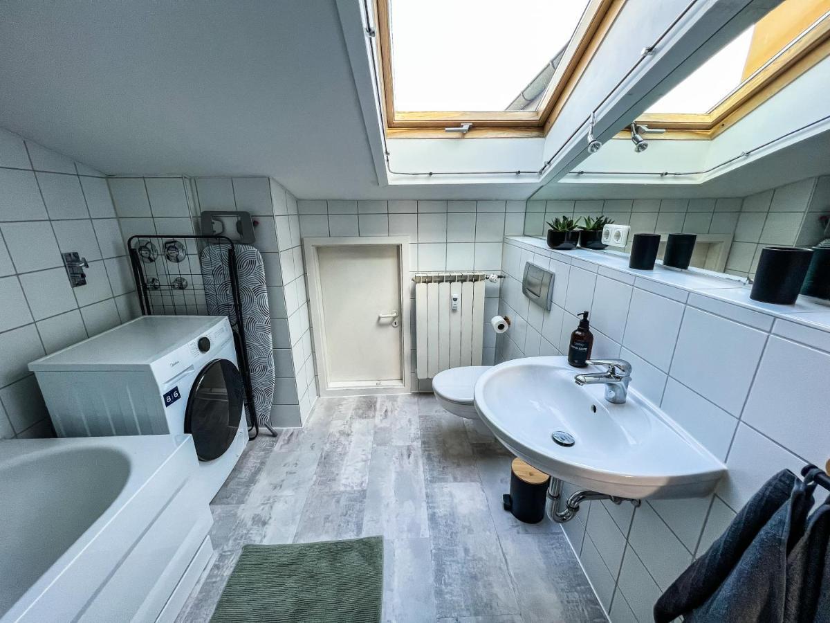 Loft-Wohnung Im Herzen Von Prien - 100M2 - Smarttv ภายนอก รูปภาพ