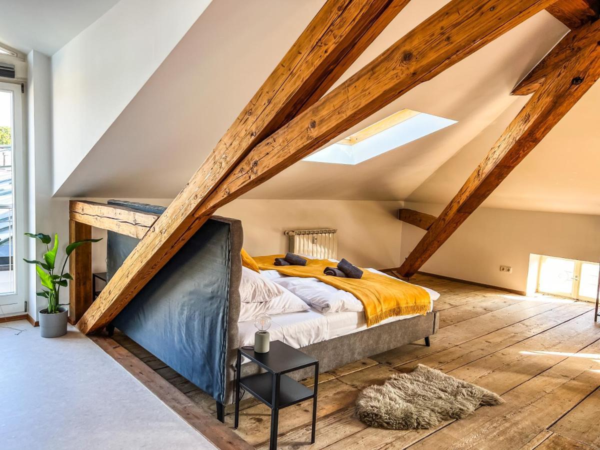 Loft-Wohnung Im Herzen Von Prien - 100M2 - Smarttv ภายนอก รูปภาพ